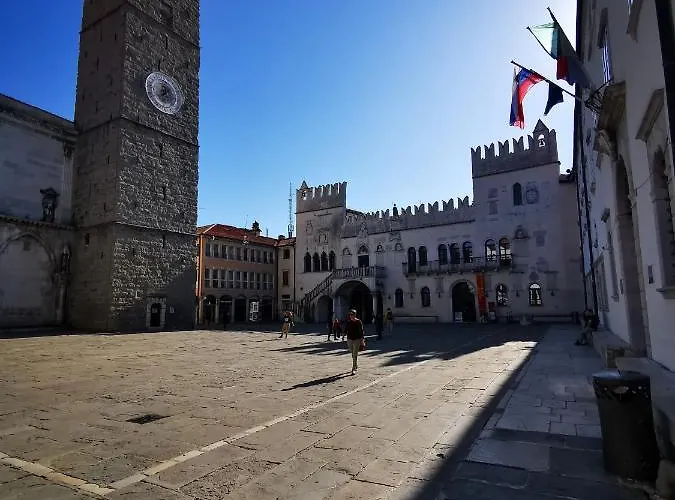 Tian Apartment Koper